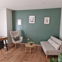 Intérieur du cabinet de L'Embellie Sophro à Mouchin